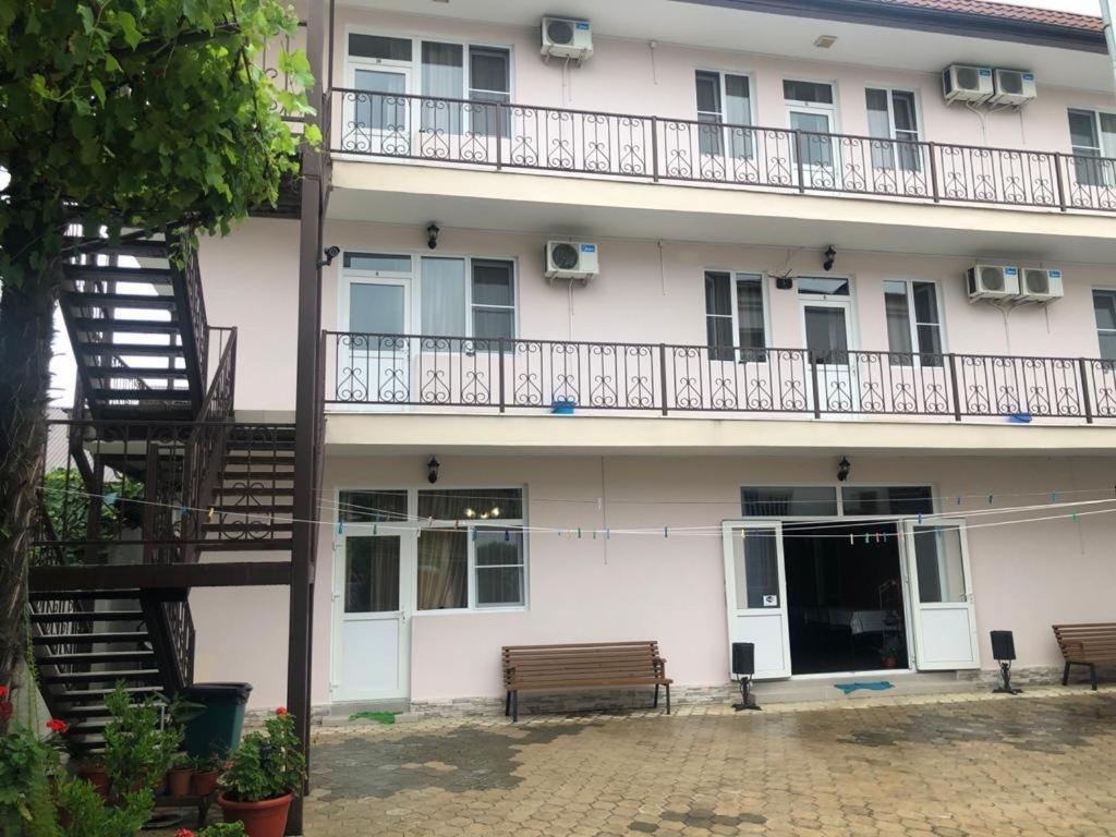 Holidays In Sukhum 수쿰 외부 사진